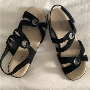 Comfortplus black strappy sandals